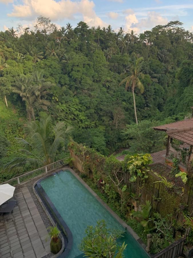 Ubud Paras Villa Exteriör bild